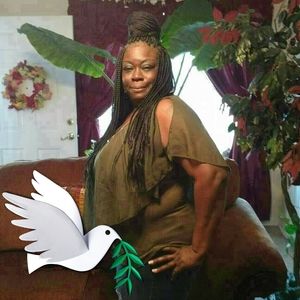 Meet your Posher, Deborah